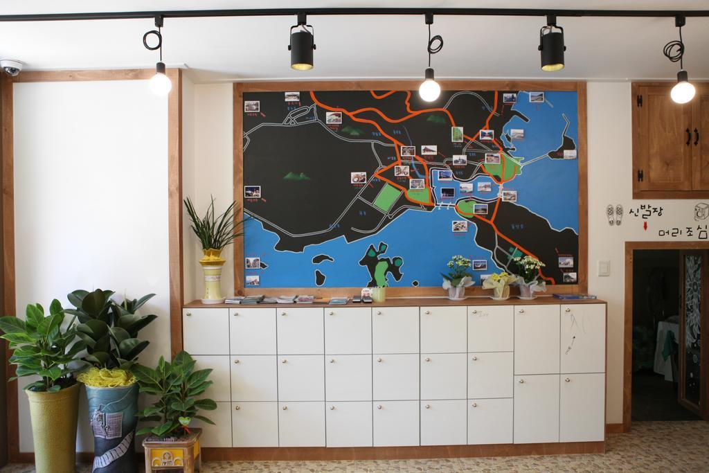 Yeosu Inn Hostel Exterior foto